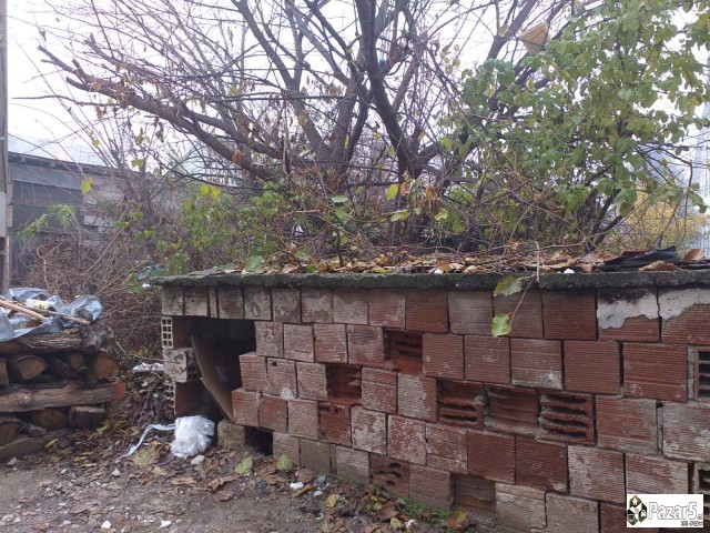 Plac Za Gradba 205 M2