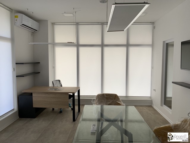 Деловен простор