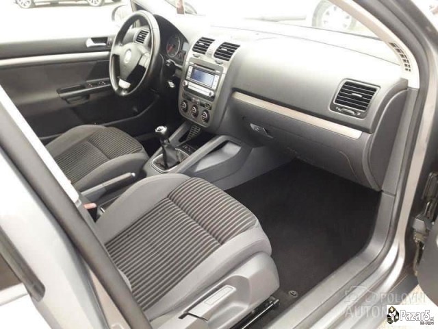 Prodavam Golf 5 2.0 Tdi