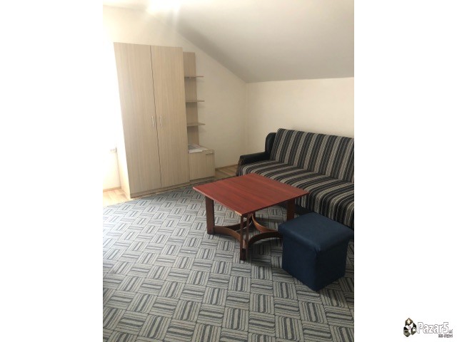 се издаваат соби