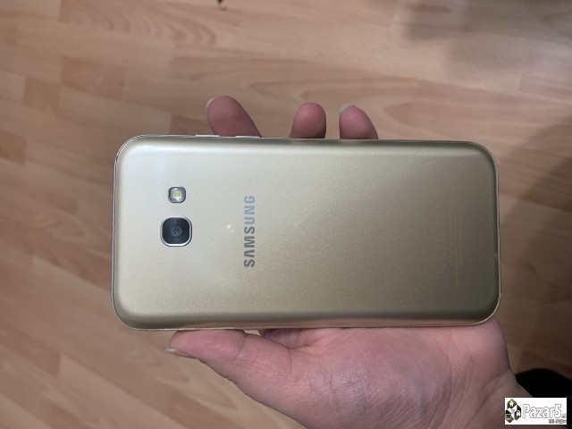 Se Prodava Samsung Galaxy A5 2017