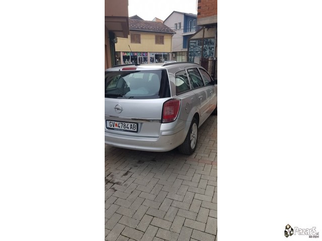 Prodavam Opel Astr H 1,9 Cdti 