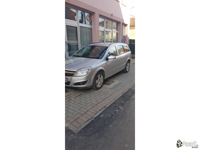 Prodavam Opel Astr H 1,9 Cdti 