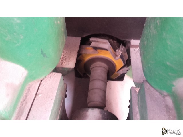 Old Timer Masina Izrabotka Na Parket