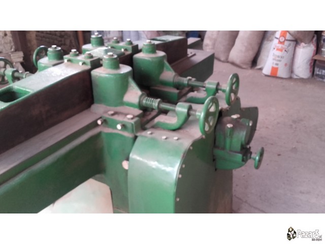 Old Timer Masina Izrabotka Na Parket