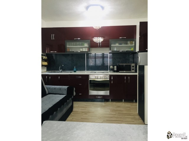 Се продава голема куќа