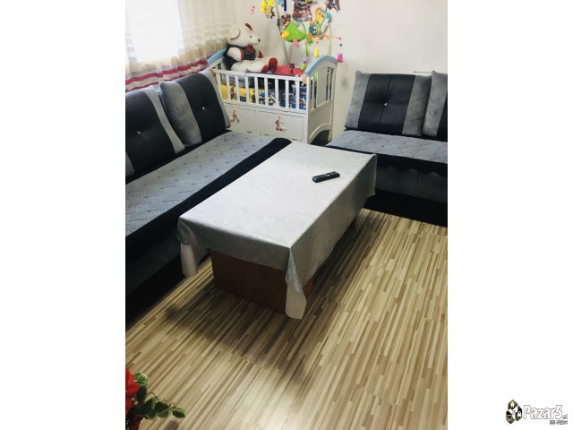 Се продава голема куќа