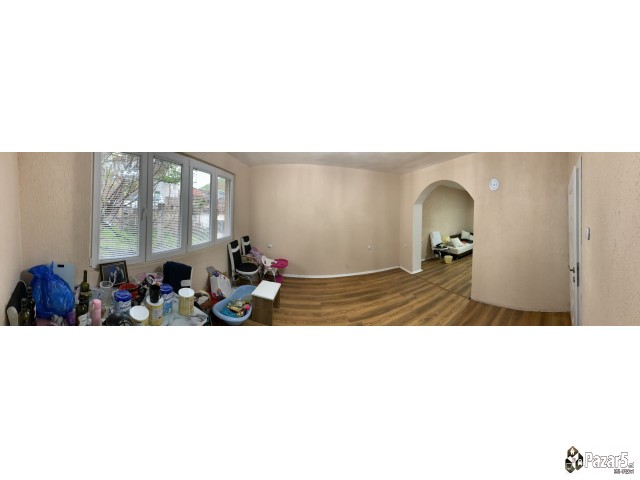 Kuka Vo Centarot Na Gradot  Vednash Vseliva 