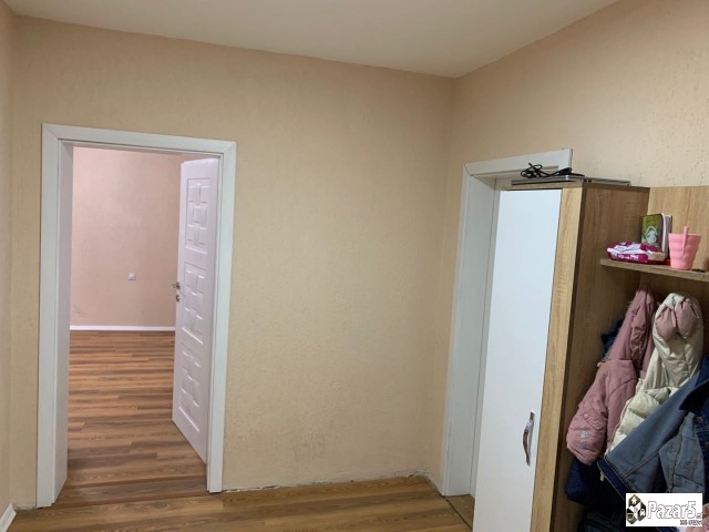 Kuka Vo Centarot Na Gradot  Vednash Vseliva 