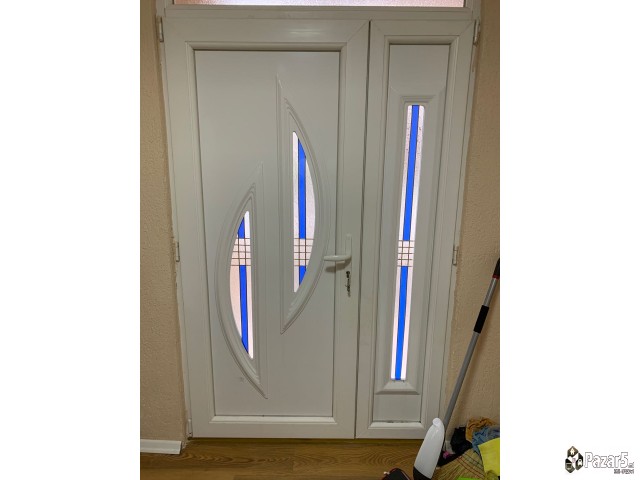 Kuka Vo Centarot Na Gradot  Vednash Vseliva 