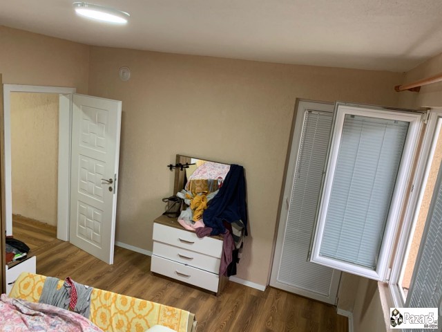 Kuka Vo Centarot Na Gradot  Vednash Vseliva 