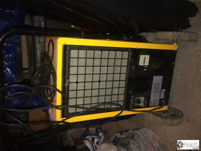 Prodavam Profesionalen Absorber Na Vlaga