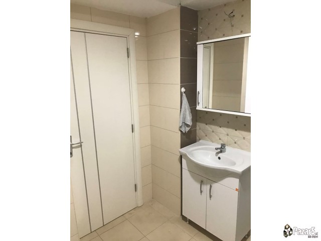 СЕ ИЗНАЈМУВА ГАРСОЊЕРА ВО НОВО ЛИСИЧЕ