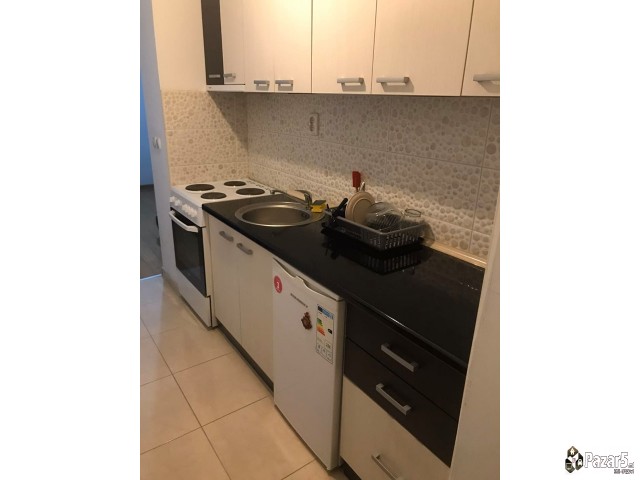 СЕ ИЗНАЈМУВА ГАРСОЊЕРА ВО НОВО ЛИСИЧЕ