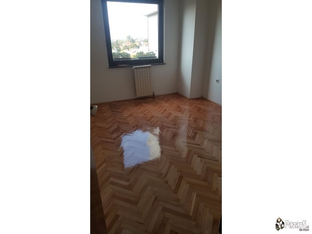 КОМФОРЕН СТАН ВО ПОРТА ВЛАЕ