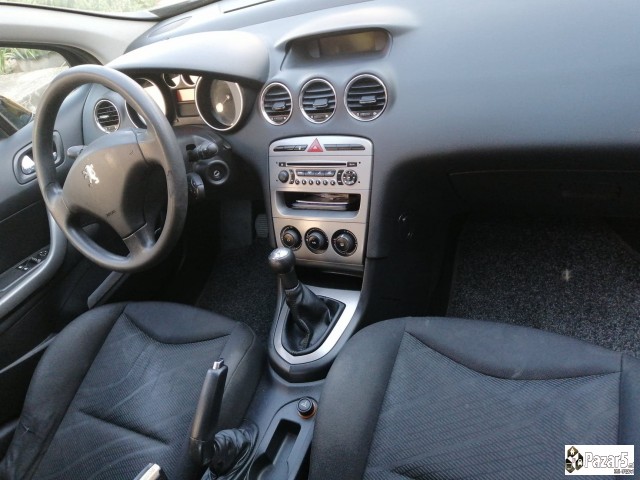 Се продава Peugeot 308 1,6 Hdi 90 Ks.