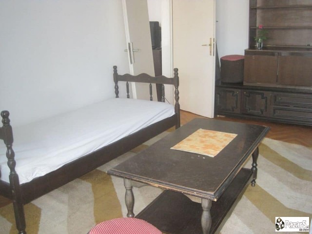 Стан во Аеродром за издавање