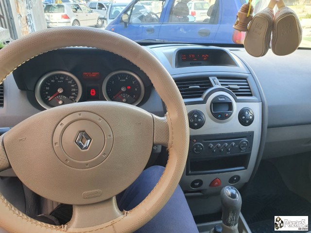 Renault Megane 1.4 16v