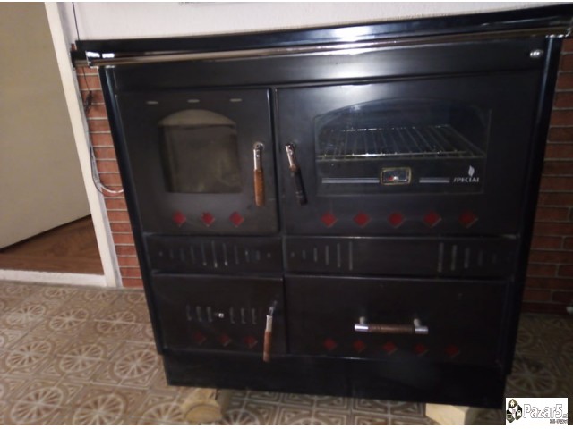 ПРОДАВАМ КАМИН-ШПОРЕТ