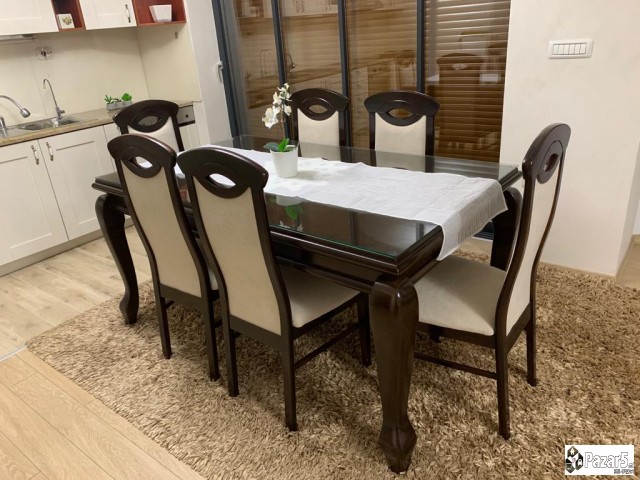 Se Prodava Trepezariska Masa So 6 Stolici I Mala M