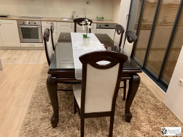 Se Prodava Trepezariska Masa So 6 Stolici I Mala M