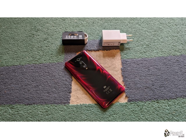 Kako Nov! Xiaomi Mi 9t Red 4/64gb Snapdragon 855