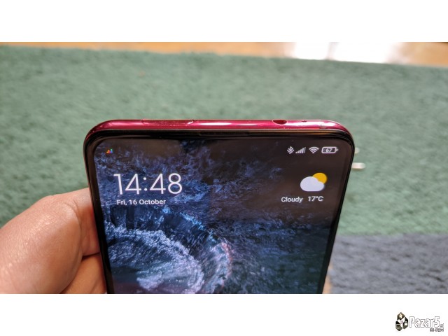 Kako Nov! Xiaomi Mi 9t Red 4/64gb Snapdragon 855