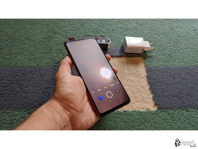 Kako Nov! Xiaomi Mi 9t Red 4/64gb Snapdragon 855