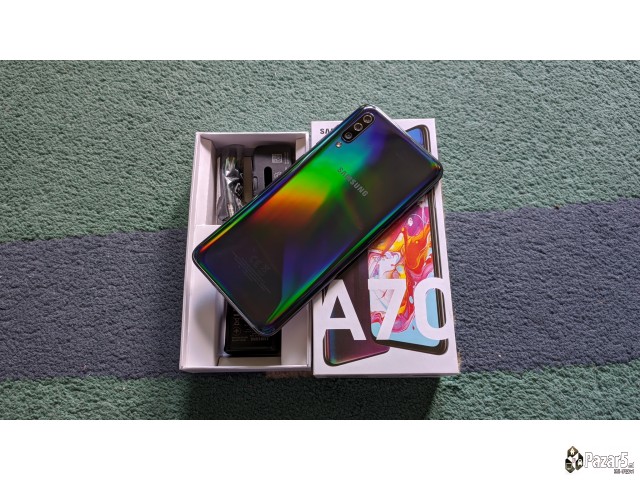 Kako Nov! Samsung A70 Black 6/128gb Sim Free Full 