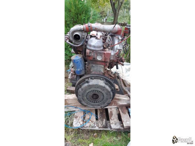 Celosen Motor Od Zastava Turbozeta.