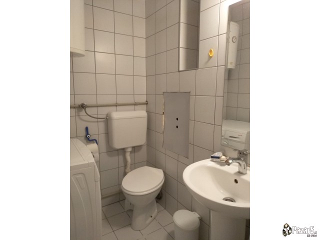 ИЗДАВАМ СТАН ВО КАРПОШ 4