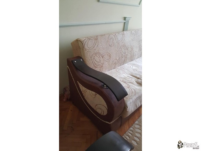 Тросед, двосед и фотеља