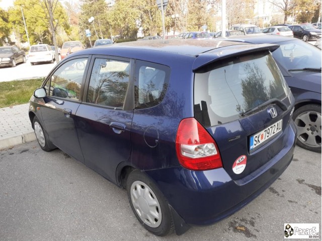 Se Prodava Honda Jazz
