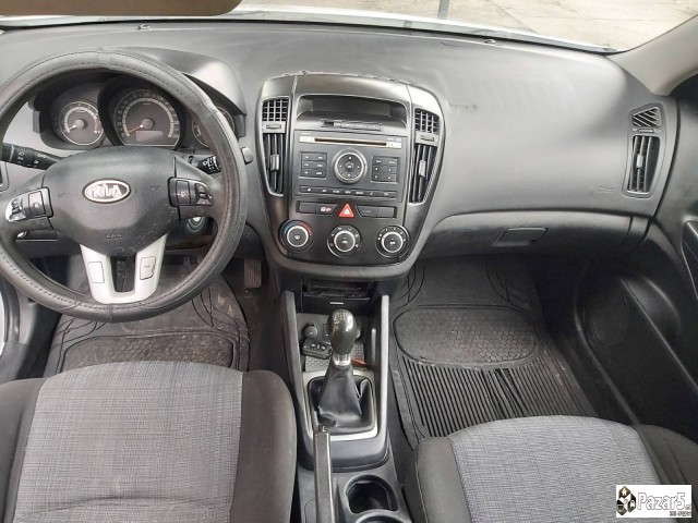 Kia Ceed  2010god  Benzin/plin Atest