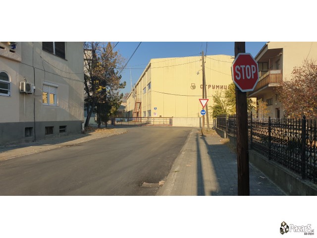 Se Izdava Deloven Prostor