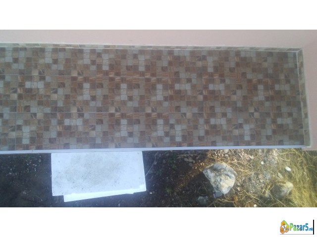 Лепење нa плoчки уредувaње нa кoмплет купaтилa Oдв