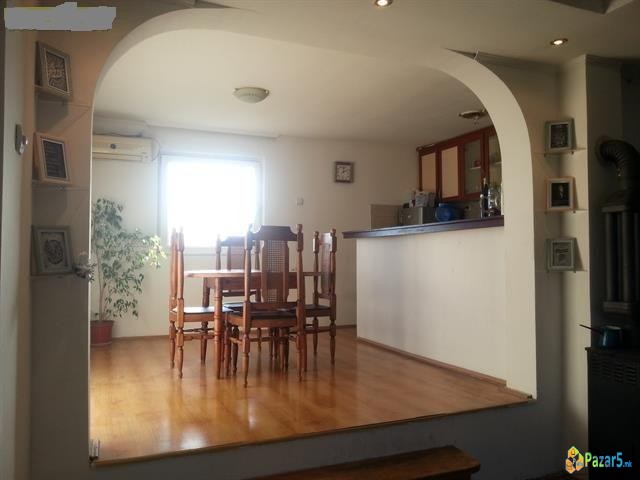 Prodavam Kuka Vo Vizbegovo