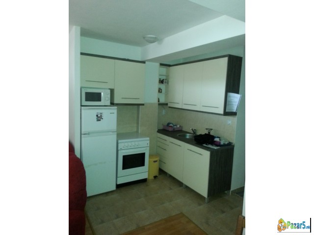 Продавам стан