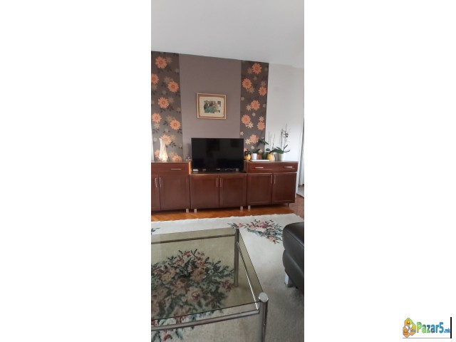 Prodavam Stan Vo Resen Kompletno Renoviran I Oprem