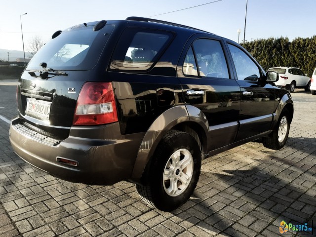 Kia Sorento 2,5 ПЕРФЕКТНА СОСТОЈБА