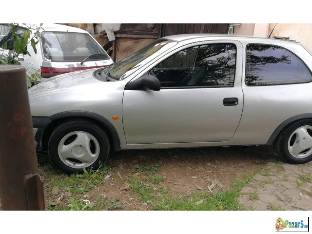 Opel Corsa B 1.0