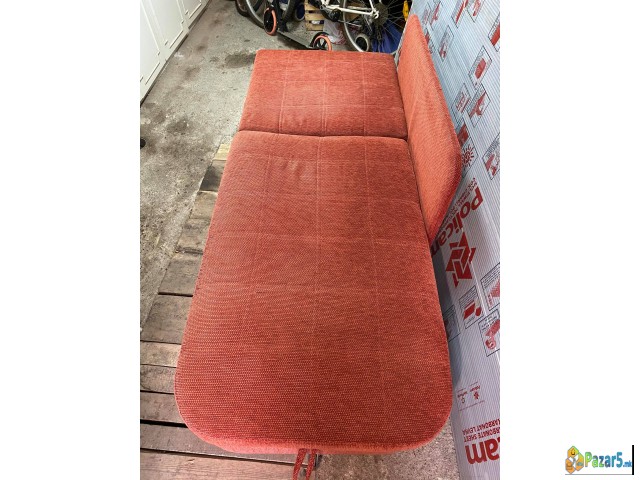 Продавам кревет/двосед