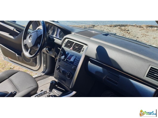 Одлично сочувам Мерцедес Б - класа