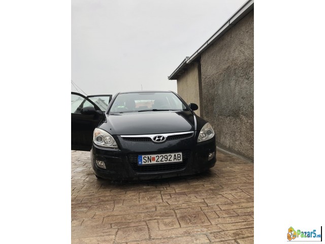 Се продава  автомобил