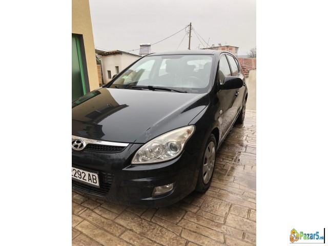 Се продава  автомобил