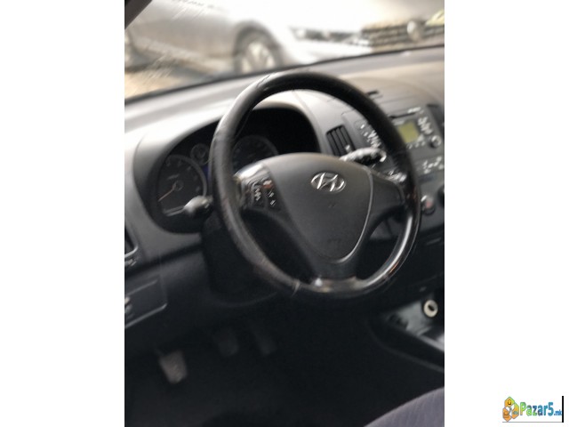 Се продава  автомобил