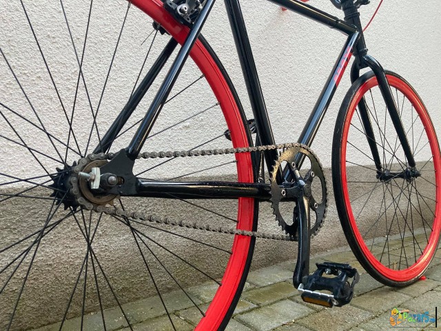 продавам велосипед Maxx,sitybike