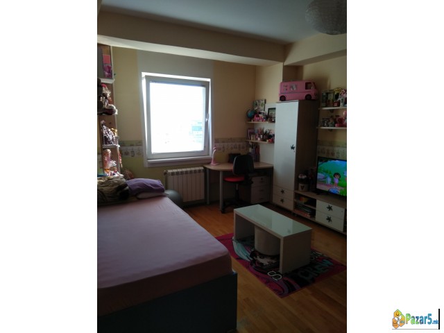 Prodavam Kompletno Namesten Stan 59m2 Vo Novo Lisi