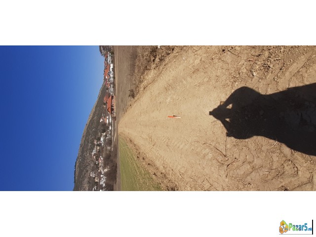 Se Prodava Plac Vo Sopiste 1100 M2 Cist Imoten Lis