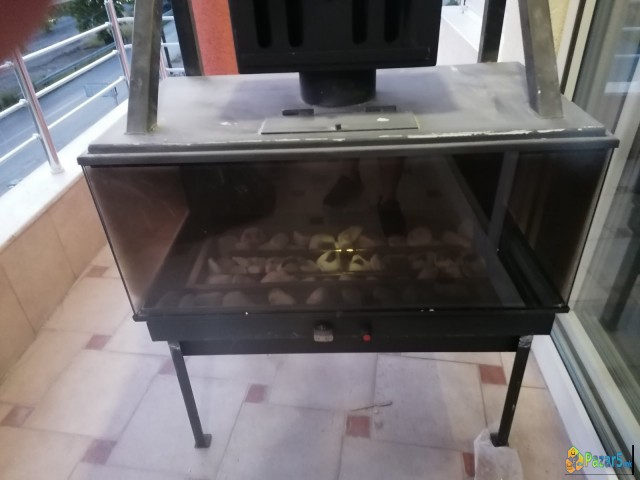 Вграден камин на плин